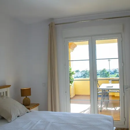 Lyrioshomes Banus-altos Del Rodeo Apartment